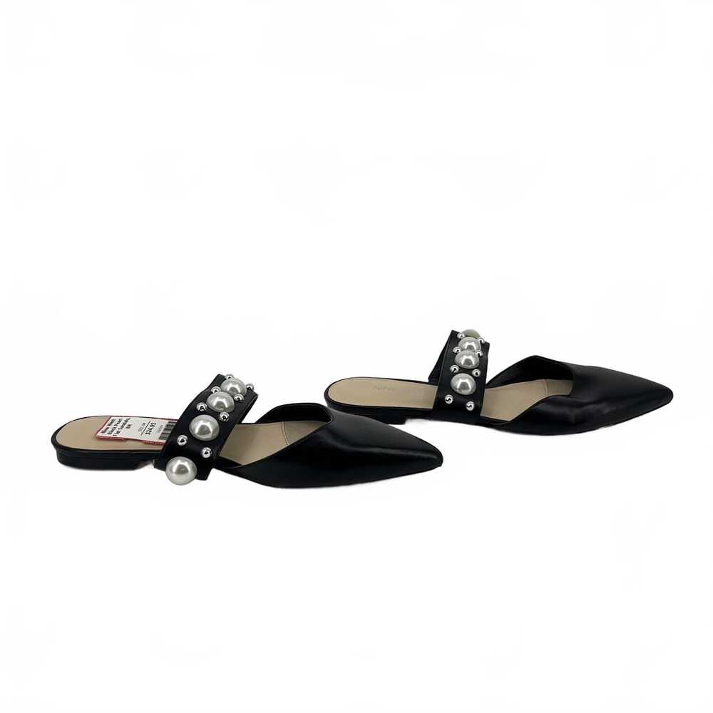 Nine West Black Flat Sandals | Womens 8